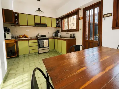 Casa en Venta en Parque Luro, USD 239.000
