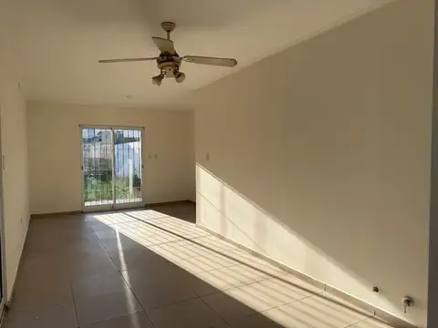 Casa en Alquiler de 2 dormitorios