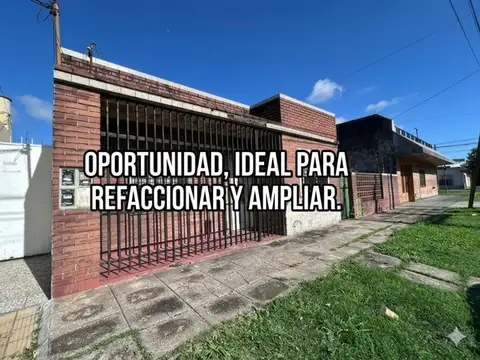 VENTA CASA 3 AMBIENTES EN EL PALOMAR PATIO