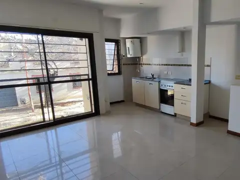 Formosa 10 , Piso 1