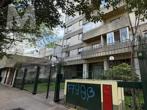 62 e/ 3 y 4 8 B al 400