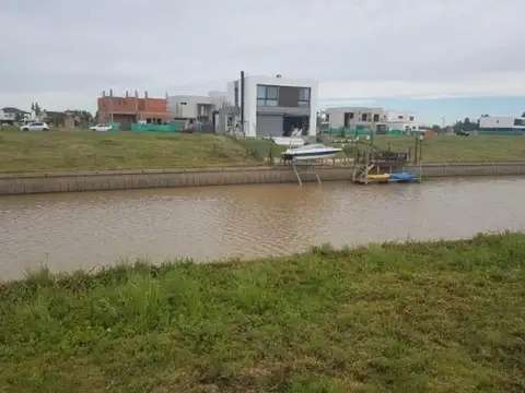 Blvd. De Todos Los Santos 4380