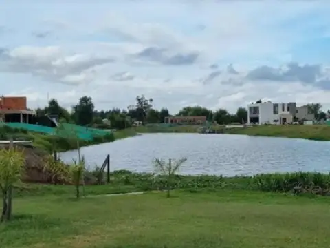 Terreno en Venta, FOS 35