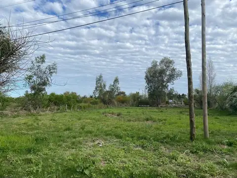 Lote a la venta en Colastine Norte de 1525 m2