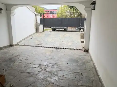 Casa en Alquiler de 3 dormitorios