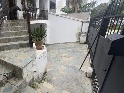 Casa en Alquiler en Barrio Tres Cerritos, $ 2.000.000