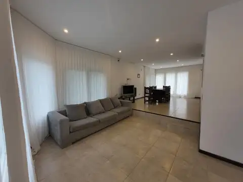 Depto Tipo Casa en Alquiler Temporal 30 años