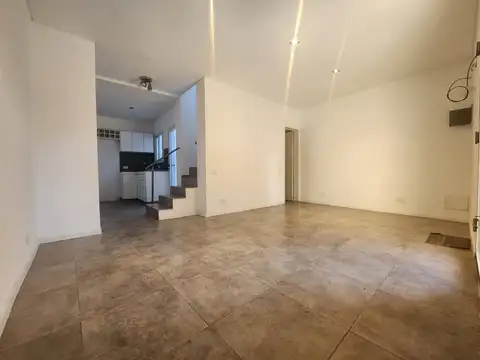 Depto Tipo Casa en Venta al Norte