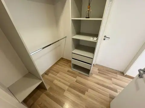 Departamento en Alquiler con 1 cocheras