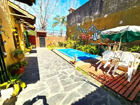 Venta Casa 3 ambientes en Isidro Casanova