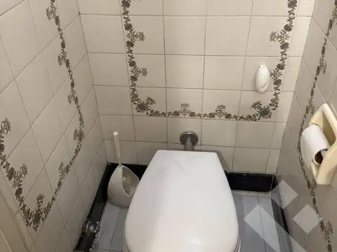 Departamento 6 ambientes con 4 baños