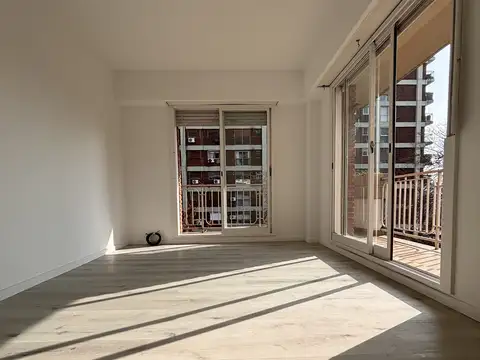 Departamento en Alquiler en Olivos Vias/Rio, $ 620.000