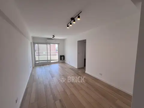 VERA AL 900 - FRENTE 61 M2 TODO A NUEVO BALCON V/ABIERTA TODO SOL COCINA COMEDOR