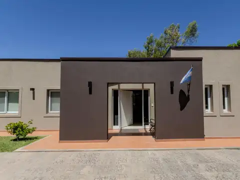 Venta CASA 5 ambientes Fincas de San Vicente, San Vicente