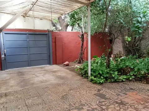 Terreno en Venta en Flores, USD 69.000