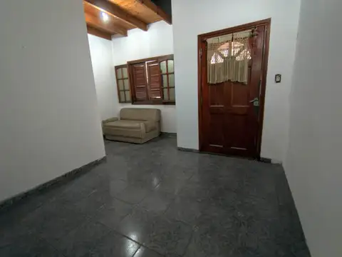 Depto Tipo Casa en Venta de 5 ambientes