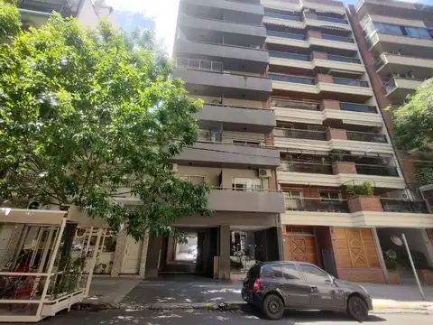 Departamento en Alquiler en Urquiza R, $ 420.000