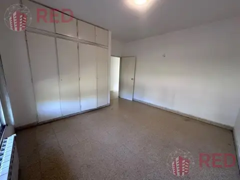 Casa 7 ambientes con 3 baños