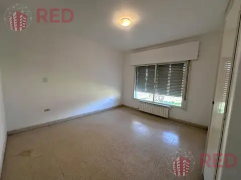 Casa en Alquiler de 4 dormitorios
