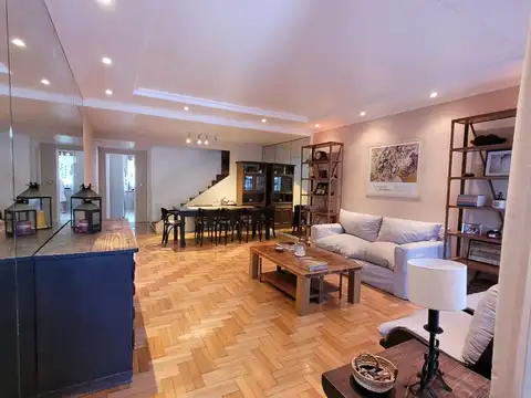 PH TIPO CASA DÚPLEX CON PATIO PARRILLA COLEGIALES