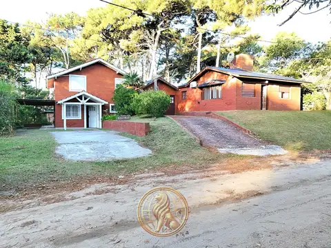 Casa en Venta en Pinamar, USD 235.000