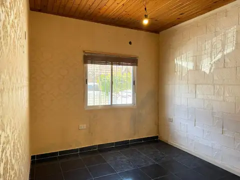 Depto Tipo Casa en Venta al Este