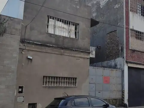 Galpón en venta en Sarandi, Brandsen 211, Avellaneda.