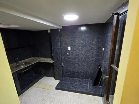 Depto Tipo Casa en Venta 50 años