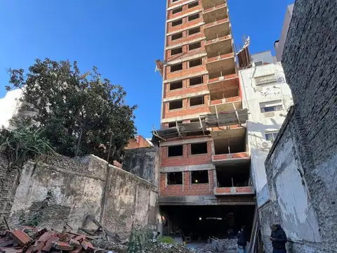 Departamento en Venta con 1 cocheras