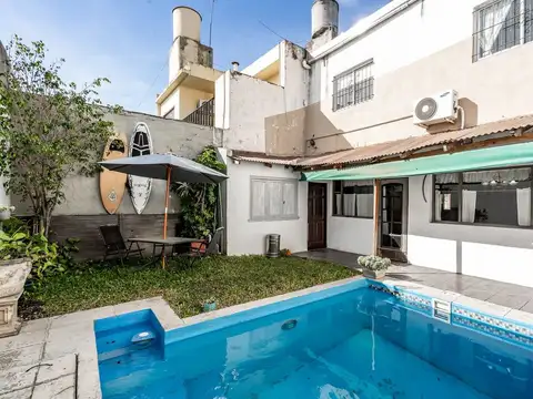 VENTA CASA 4 AMB VILLA DEL PARQUE JARDIN PISCINA
