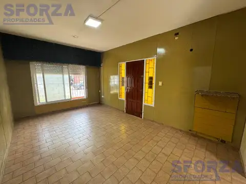 Depto Tipo Casa en Alquiler con 1 cocheras