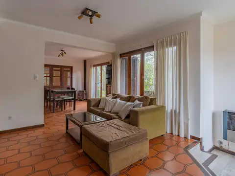 Casa en Venta en Caisamar, USD 160.000