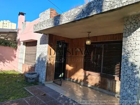 Casa en Venta en Merlo, USD 120.000