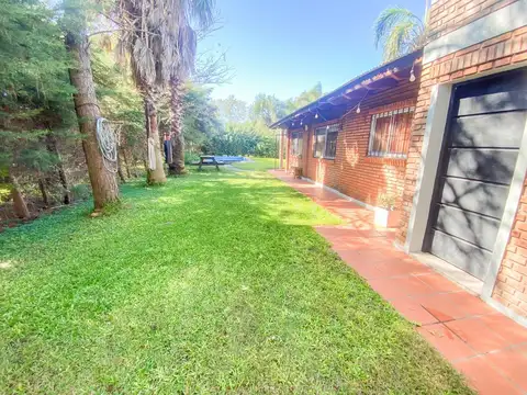 Casa en Venta con 1 cochera