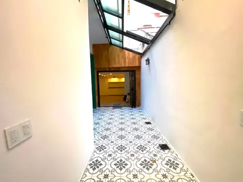 Depto Tipo Casa en Alquiler de 3 ambientes