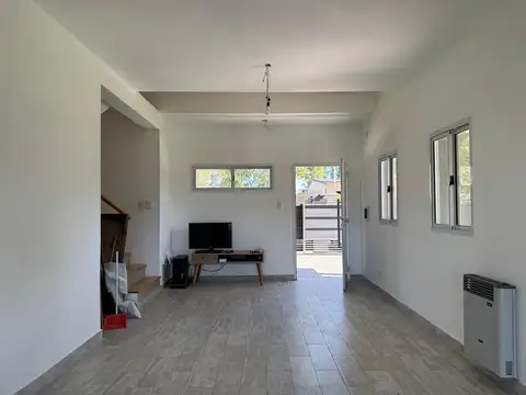 Casa en Venta con 1 cochera