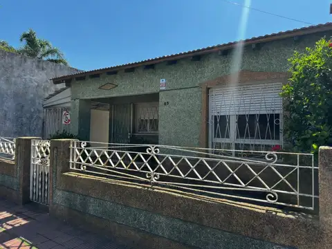 CASA 2 DORM PARQUE TERRAZA 3 COCHERAS APTO CREDITO