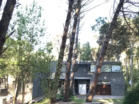 Casa en Alquiler Temporal de 6 dormitorios