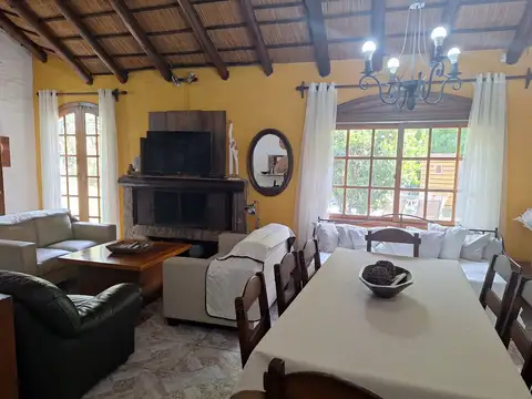 Casa en Venta de 4 dormitorios