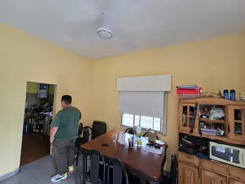 Casa 3 ambientes con 1 baño