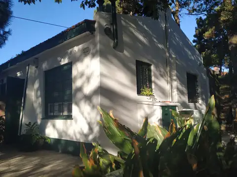 Avenida 8 entre los paseos 108 y 109