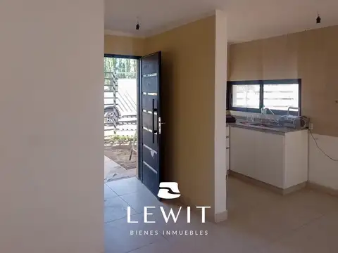 Casa en Venta en Neuquén, USD 140.000