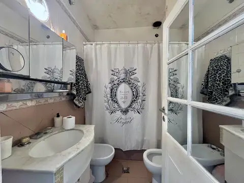 Depto Tipo Casa 5 ambientes con 1 baño