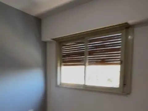 Departamento en Alquiler en Villa Ballester, $ 800.000