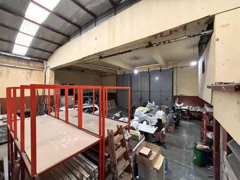 Galpon en Alquiler 40  mts Fondo
