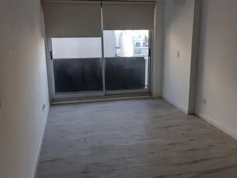 Saavedra 800, Piso 9