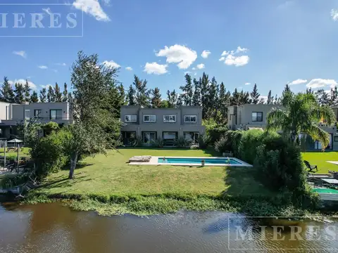 Casa en Venta en La Comarca, USD 520.000
