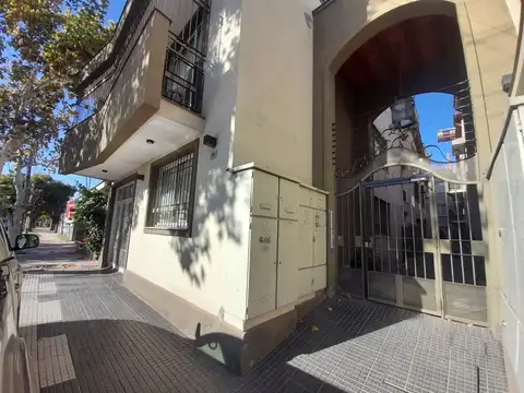 VENTA DEPARTAMENTO 2 DOMITORIOS PB GODOY CRUZ