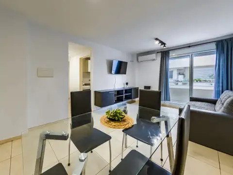 Departamento en Alquiler en Alberdi, $ 680.000