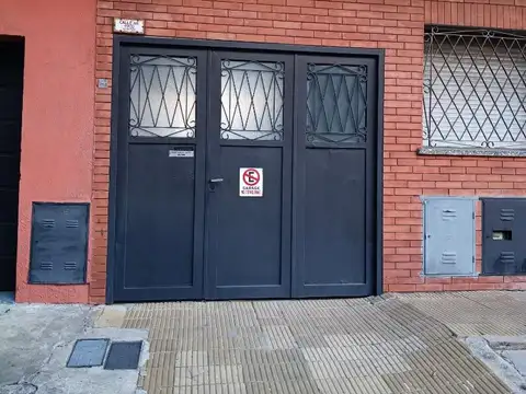 PH P.B.FDO.3 AMB.L.C., C.C., 2 DORM.PATIO TERRAZA